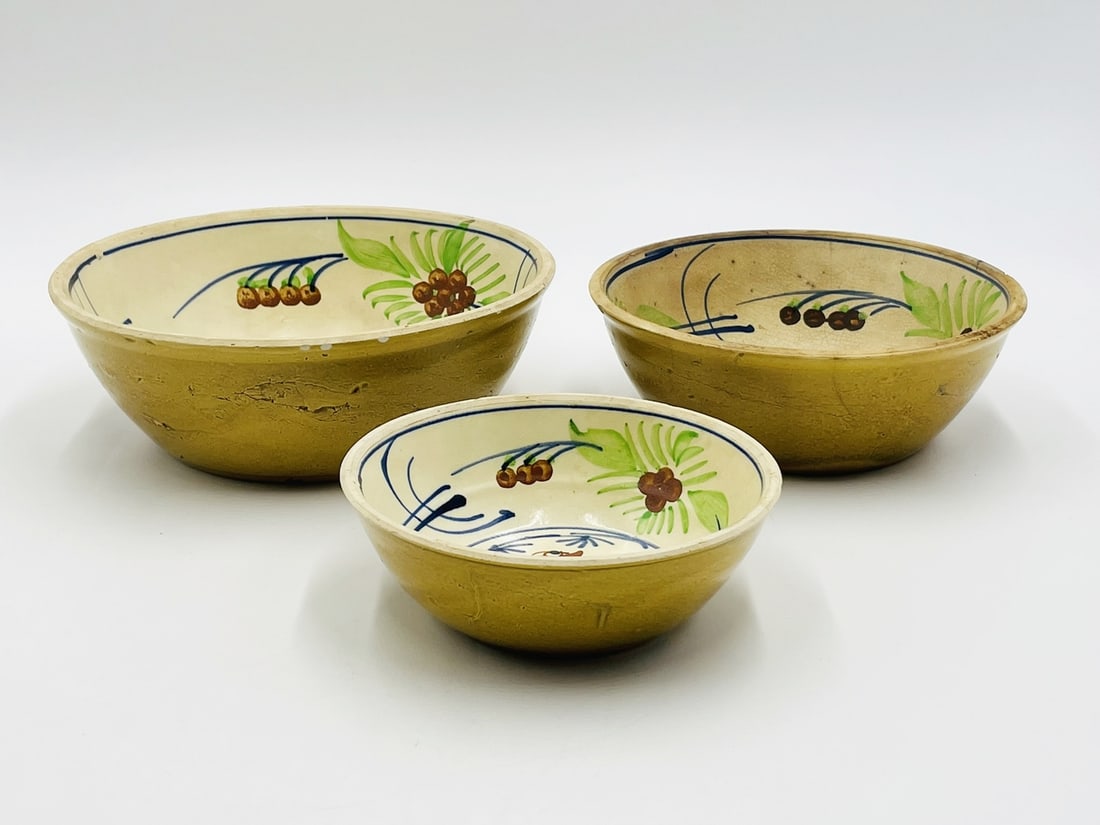 Vintage Graduating Ceramic Bowls Signed PH: Vintage set of Graduating ceramic bowls, hand painted and ONE is signed PH.Measurements:Small;6.50 diameter x 2.25 highMedium;8.25 diameter x 3 highLarge;9.50 diameter x 3.25 highAll item