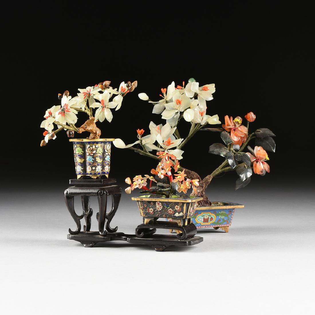 A LOT OF THREE JADE TREE AND BUSHES IN ENAMEL CLOISONNÉ (1 of 11)