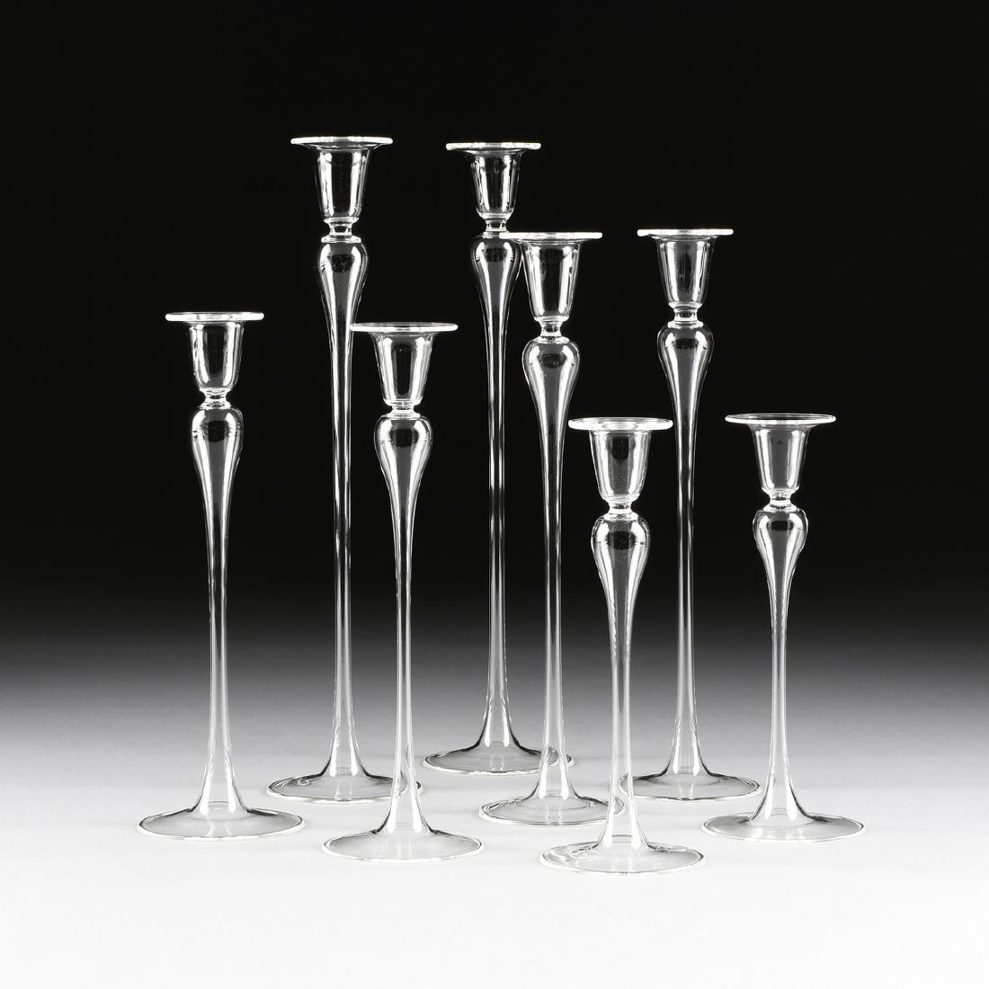 A SET OF EIGHT CONTINENTAL BLOWN CLEAR GLASS (1 of 2)
