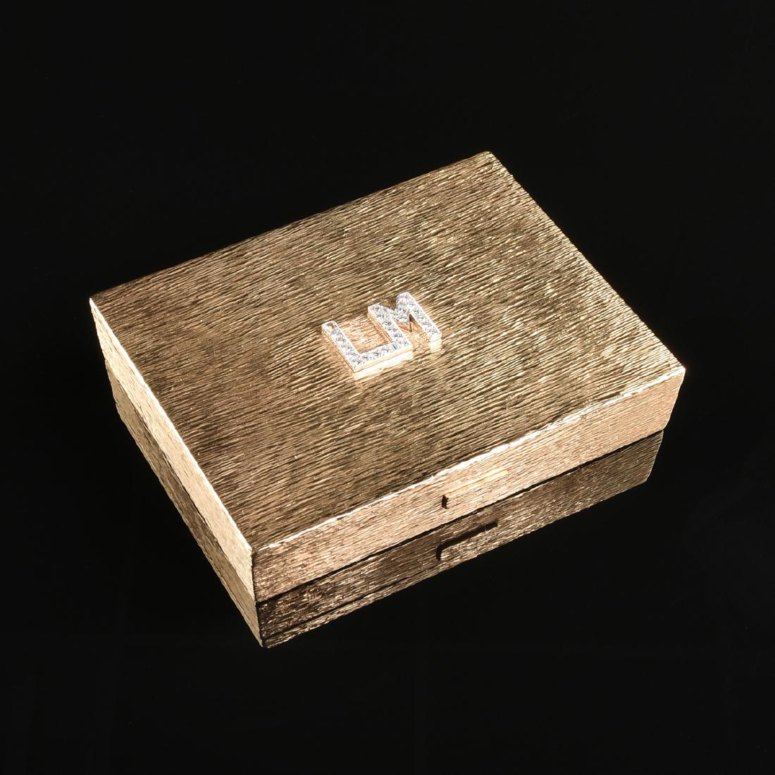 A 14K YELLOW GOLD RECTANGULAR BOX, (1 of 3)