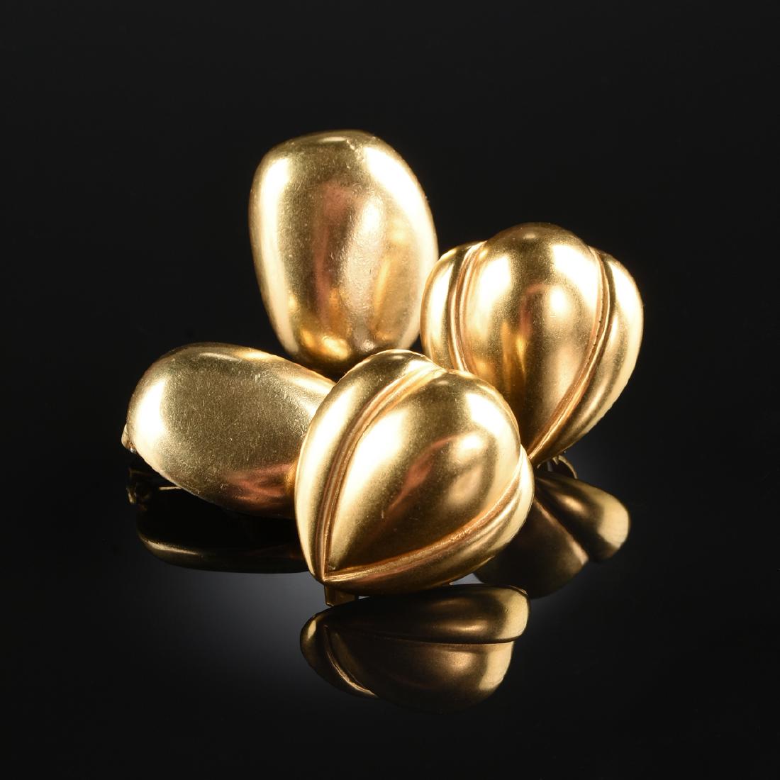 A PAIR OF 24K YELLOW GOLD PLATED ROBERT LEE MORRIS (1 of 5)