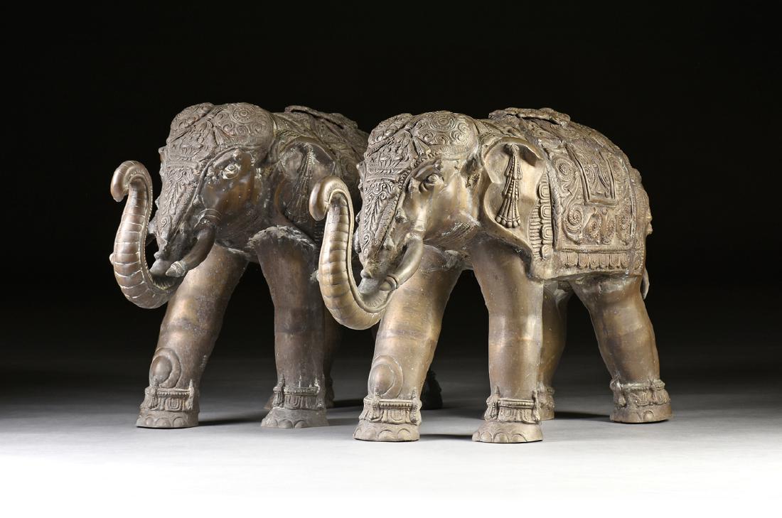 A LARGE PAIR OF INDIAN CAST PATINATED BRONZE TEMPLE OR (1 of 11)