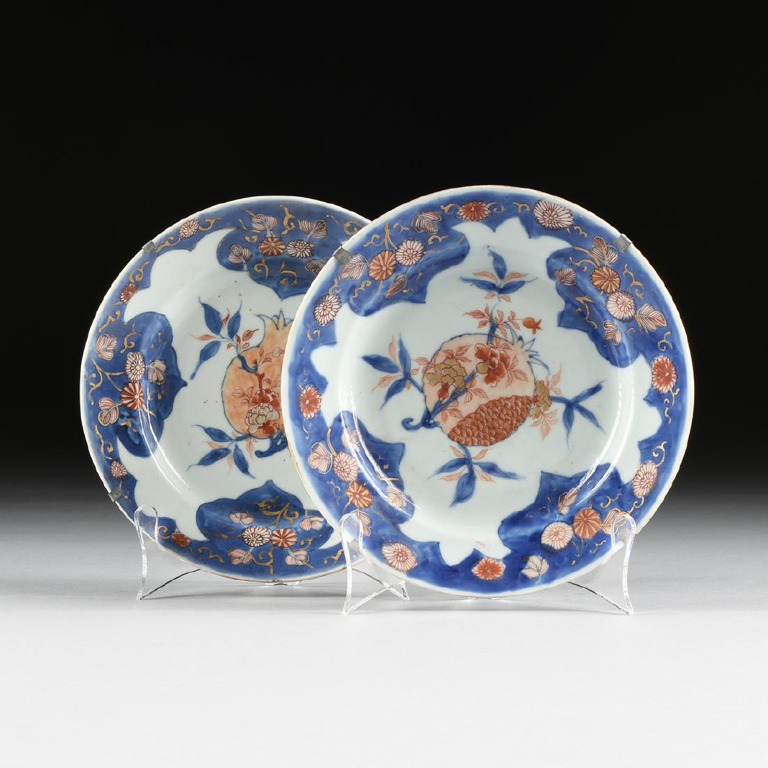A PAIR OF CHINESE EXPORT UNDERGLAZE BLUE, GILT, AND (1 of 10)
