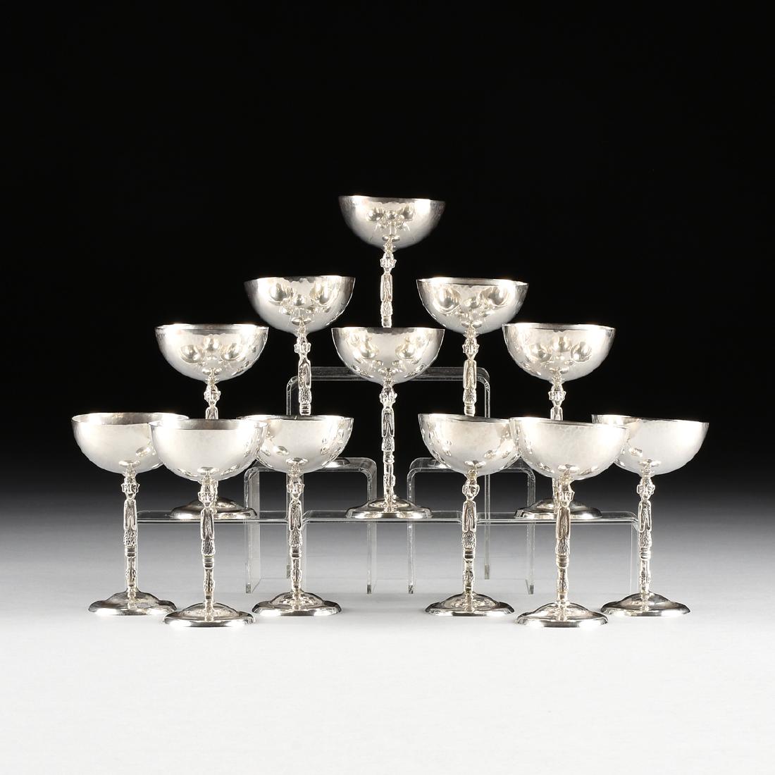 A SET OF TWELVE SOUTH AMERICAN 900 STANDARD HAND MADE (1 of 4)