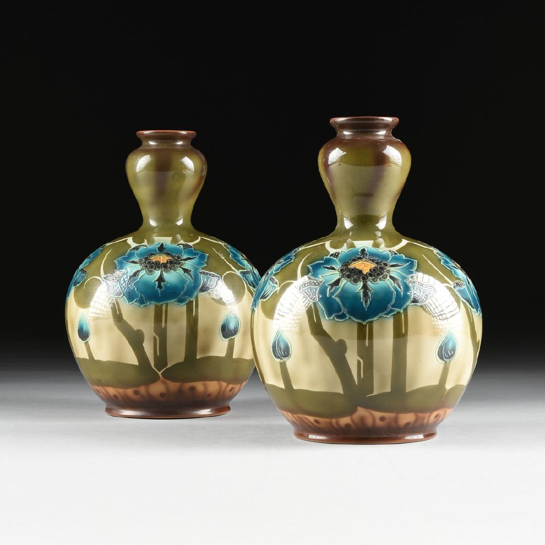 A PAIR OF FRANZ ANTON MEHLEM POLYCHROME ENAMEL (1 of 10)