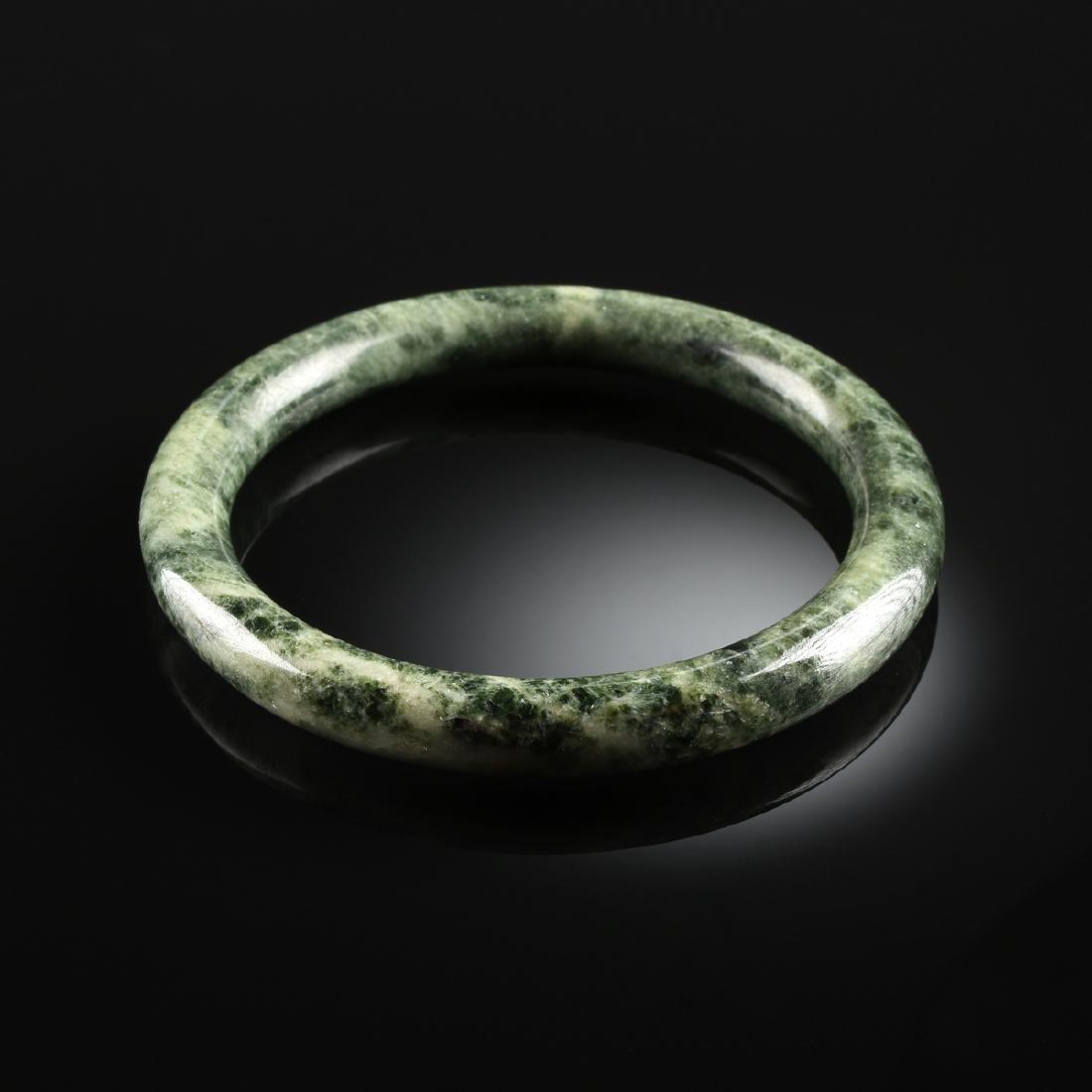 A SPINACH GREEN JADE LADY'S BANGLE, (1 of 1)