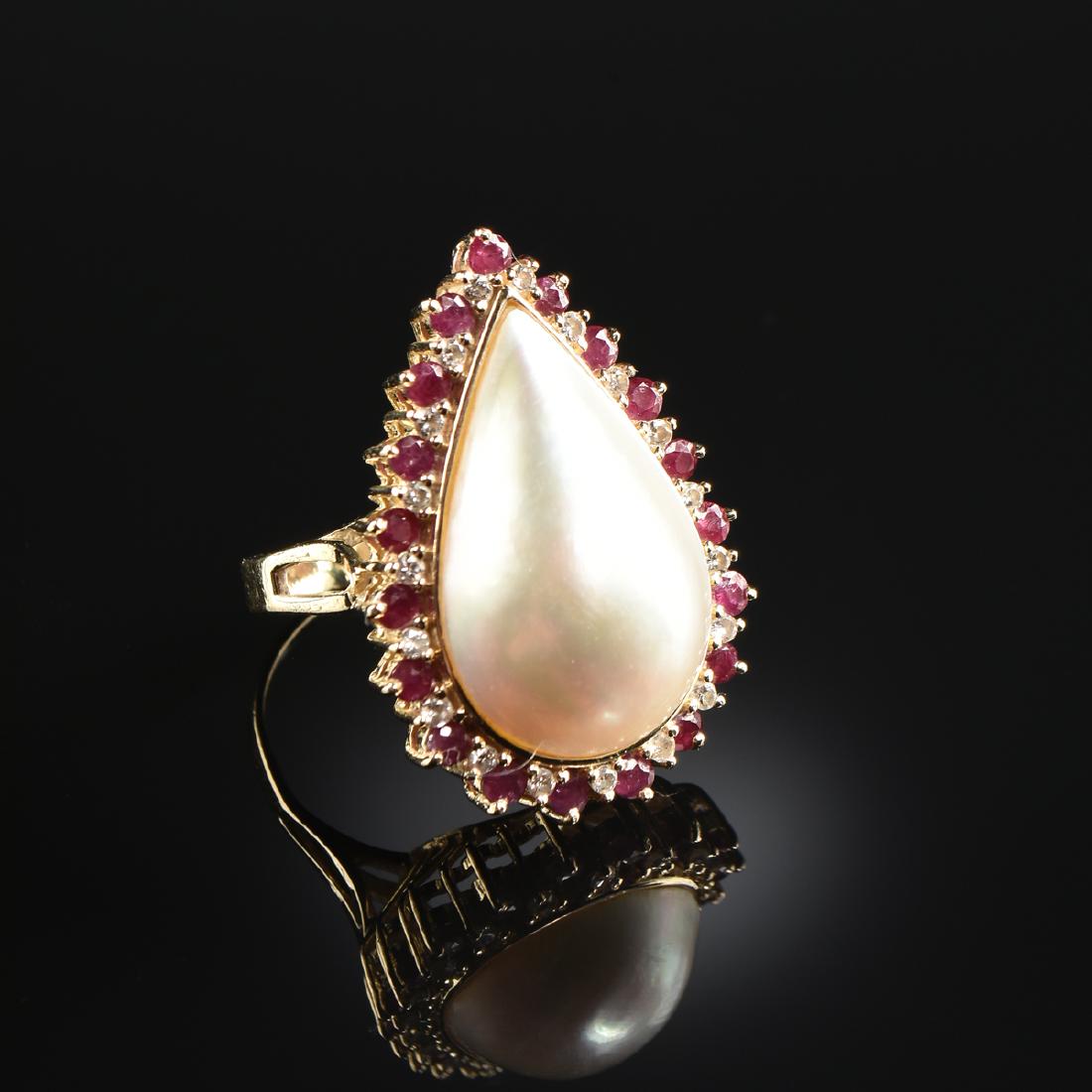 14K MABÈ PEARL, RUBY, AND DIAMOND LADY'S RING, (1 of 2)