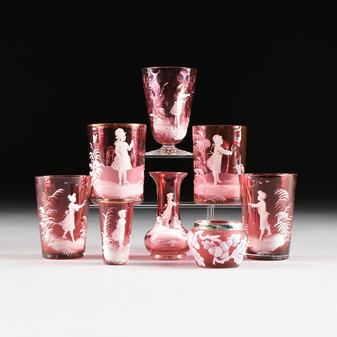 A GROUP OF EIGHT ENGLISH AND BOHEMIAN CRANBERRY GLASS (1 of 16)