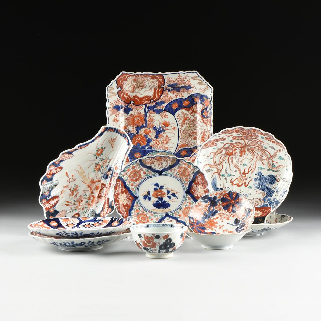 A GROUP OF TEN IMARI AND FUKAGAWA ENAMELED PORCELAIN: A GROUP OF TEN IMARI AND FUKAGAWA ENAMELED PORCELAIN PLATES AND BOWLS, JAPANESE EXPORT, EDO PERIOD (1780-1860) / TAISHO PERIOD (1912-1926), comprising a footed bowl with floral motif, unmarked; a pair