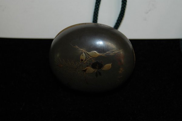 A FINE JAPANESE LACQUER FOUR CASE INRO of upright - 5