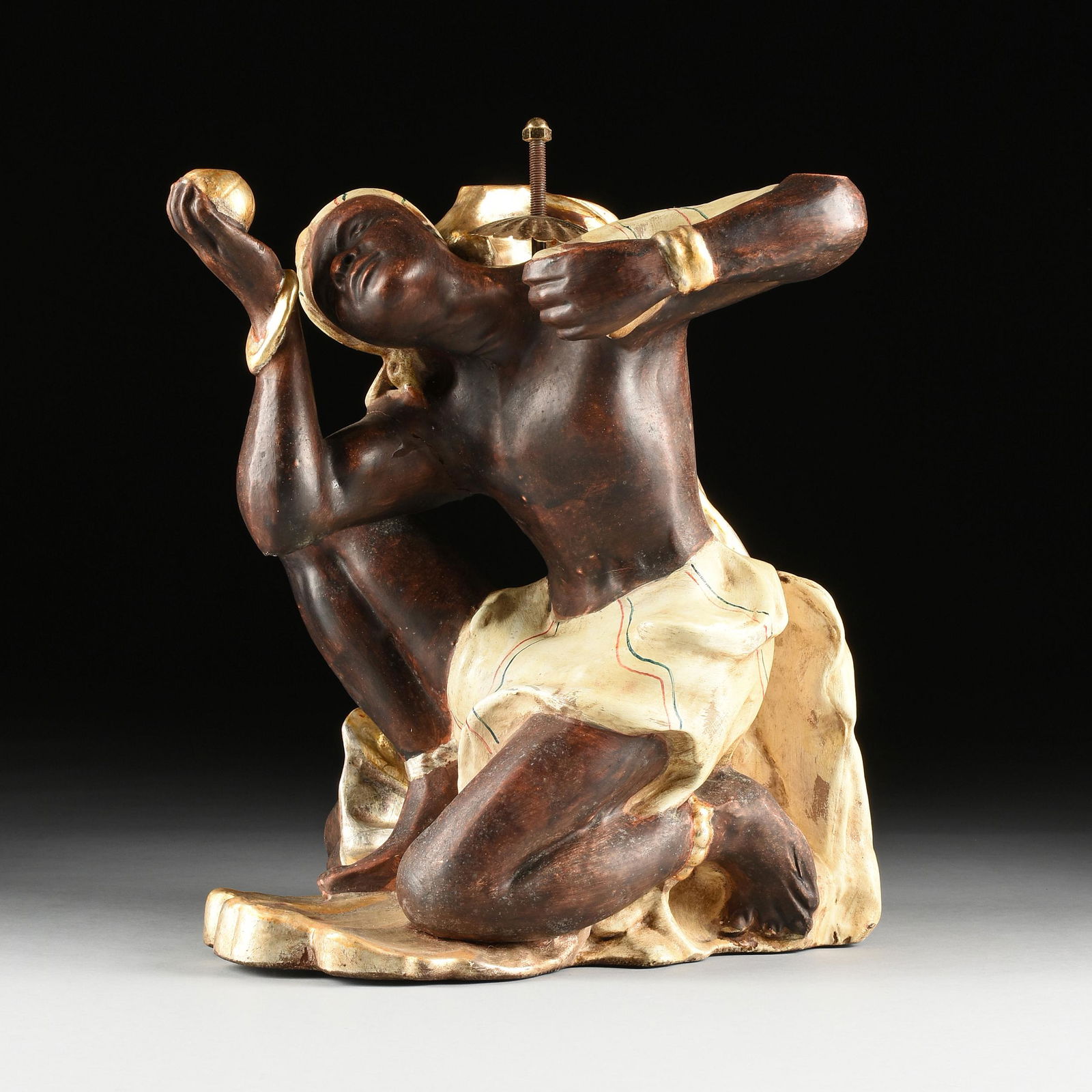 AN ITALIAN GROTTO STYLE SILVER AND GOLD LEAFED WOOD (1 of 9)