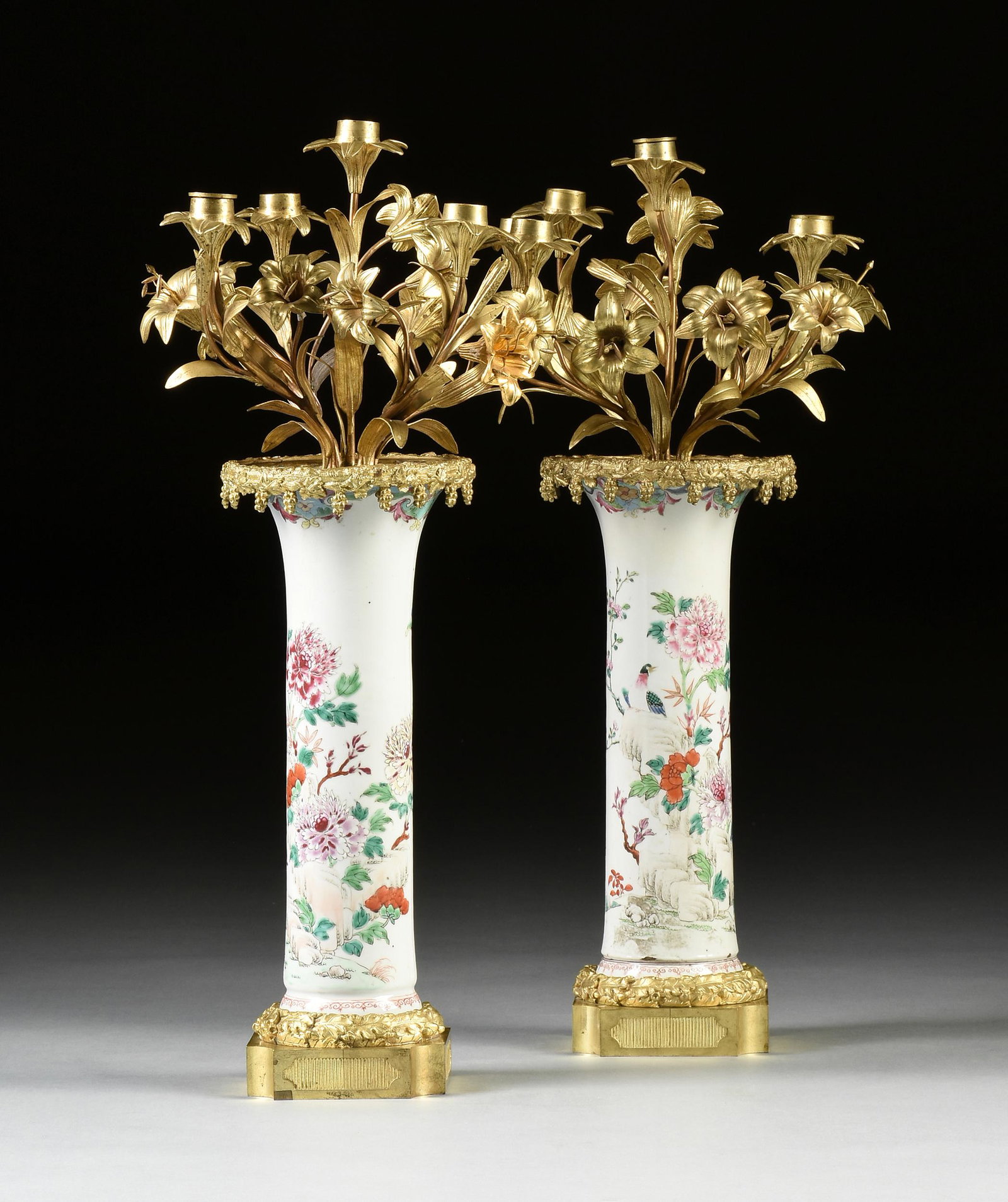 A PAIR OF BELLE ÉPOQUE ORMOLU MOUNTED CHINESE PORCELAIN (1 of 9)