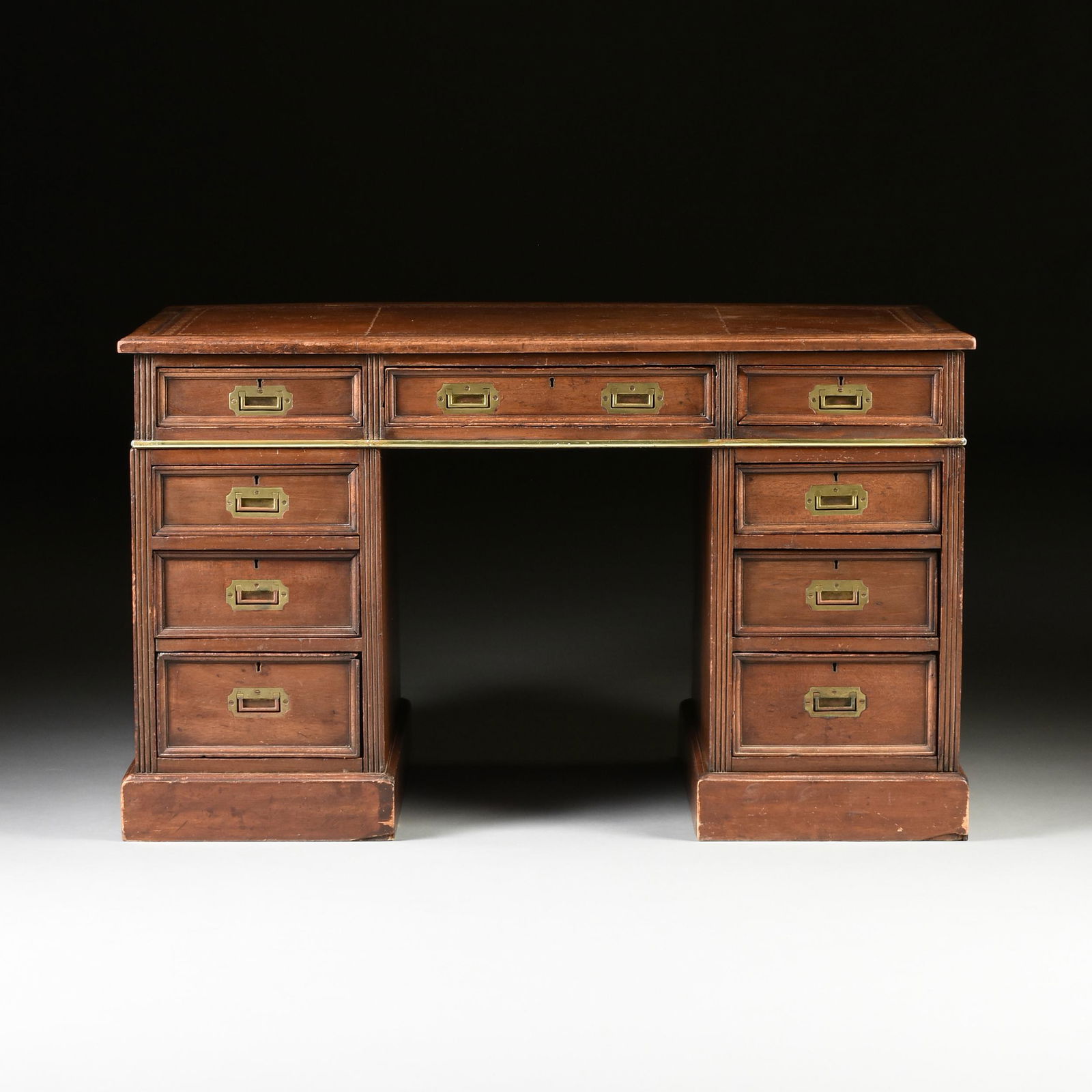 A GEORGE III STYLE LEATHER TOPPED MAHOGANY TWO PEDESTAL (1 of 9)