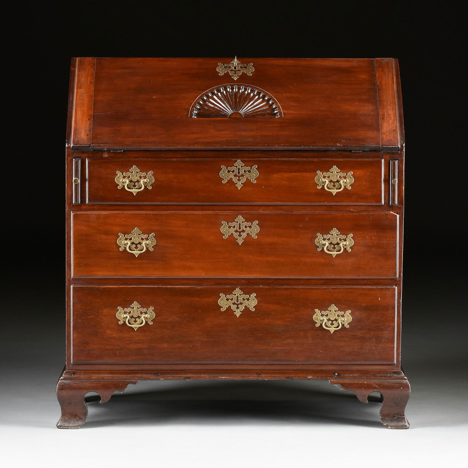 A CHIPPENDALE MAHOGANY SLANT FRONT DESK, 18TH CENTURY, (1 of 16)