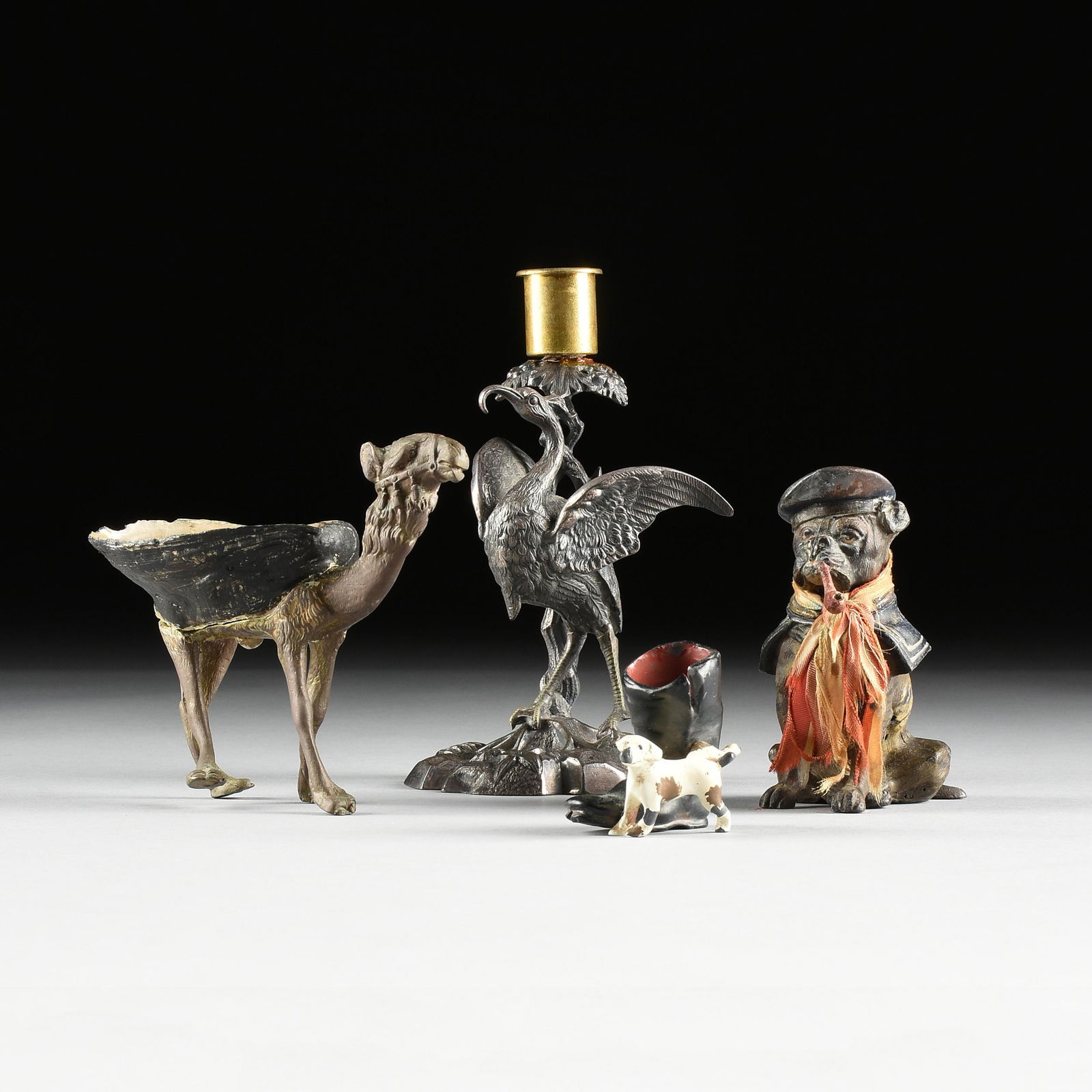 A GROUP OF FOUR ANTIQUE AND VINTAGE CAST METAL OBJECTS, (1 of 15)