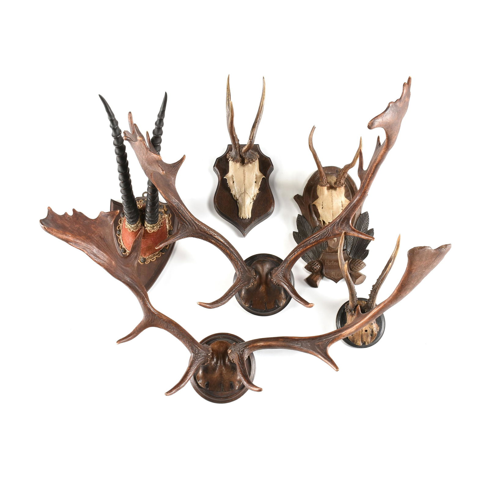 A GROUP OF SIX PAIRS OF AMERICAN/EUROPEAN/AFRICAN (1 of 5)