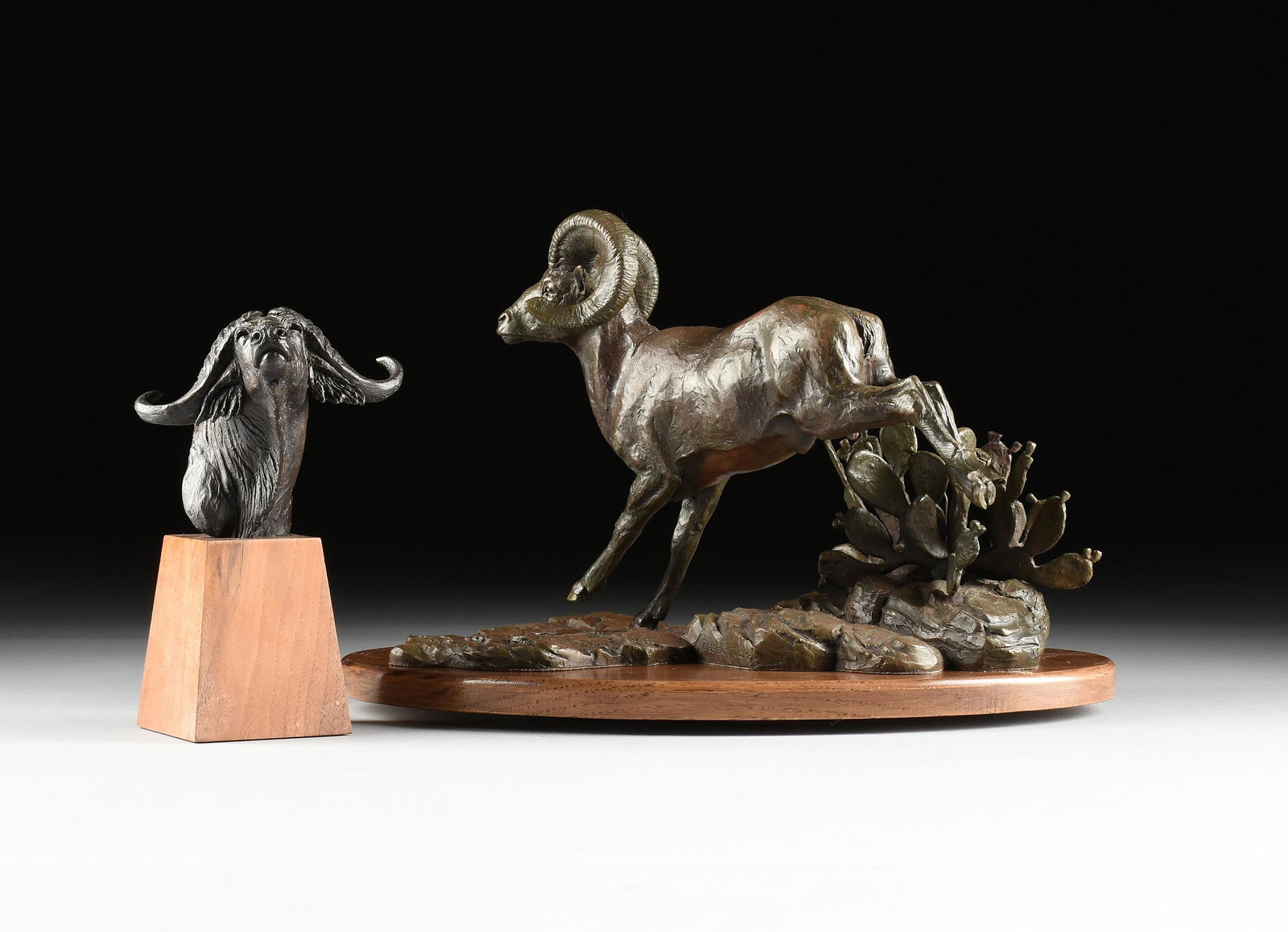 A GROUP OF TWO WILDLIFE BRONZES, TEXAS, MODERN, (1 of 17)
