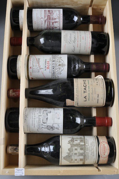 SIX BOTTLES OF VINTAGE FRENCH WINES COMPRISING: a 19 - 2