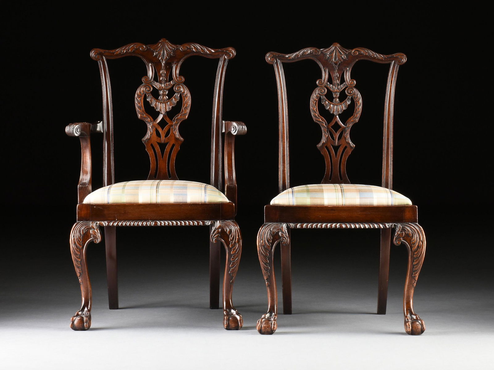 EIGHT GEORGE III STYLE MAHOGANY DINING CHAIRS, ENGLISH, EARLY 20TH CENTURY, (1 of 13)