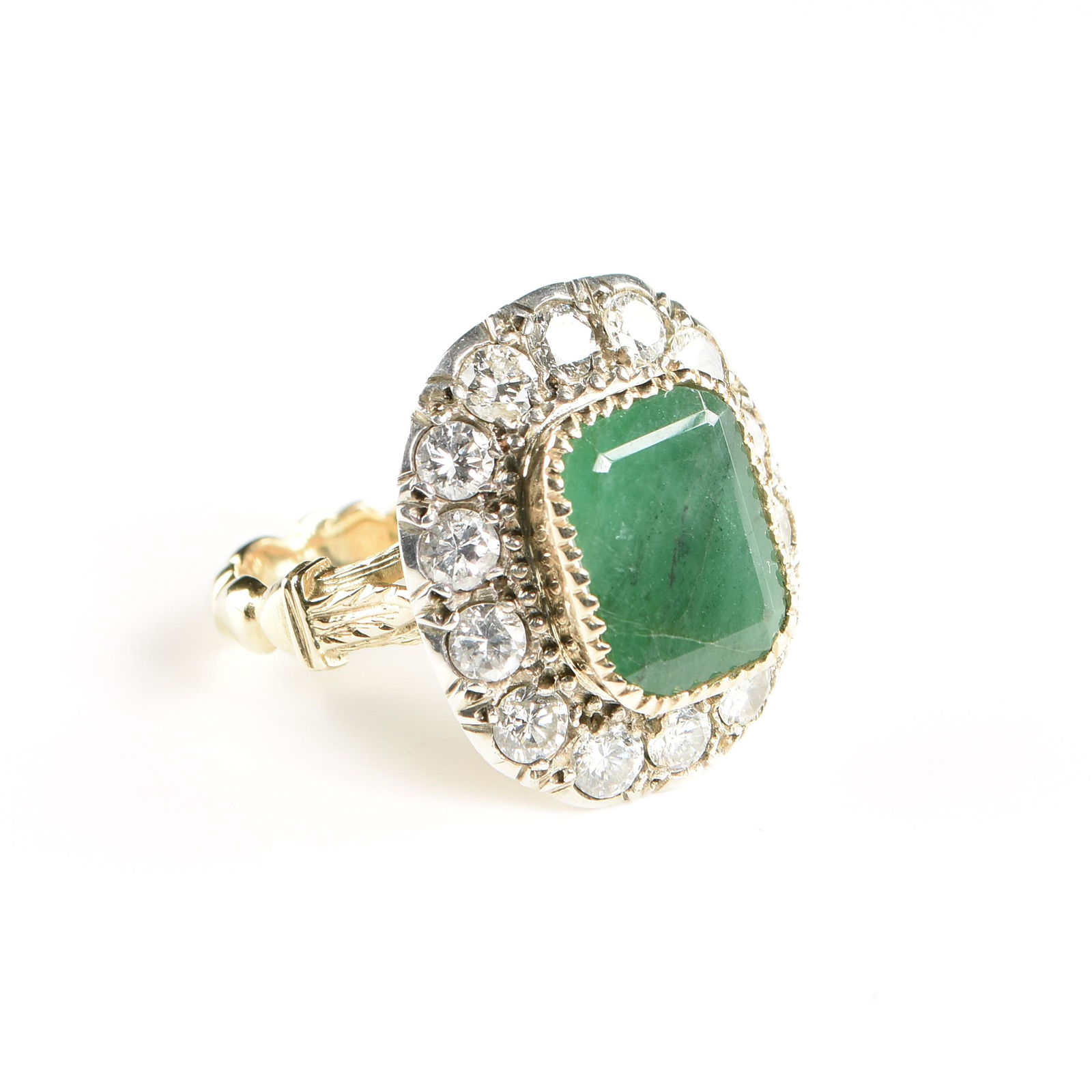 AN ITALIAN 18K YELLOW GOLD, EMERALD, AND DIAMOND RING, FLORENCE, 1960s-1970s, (1 of 2)