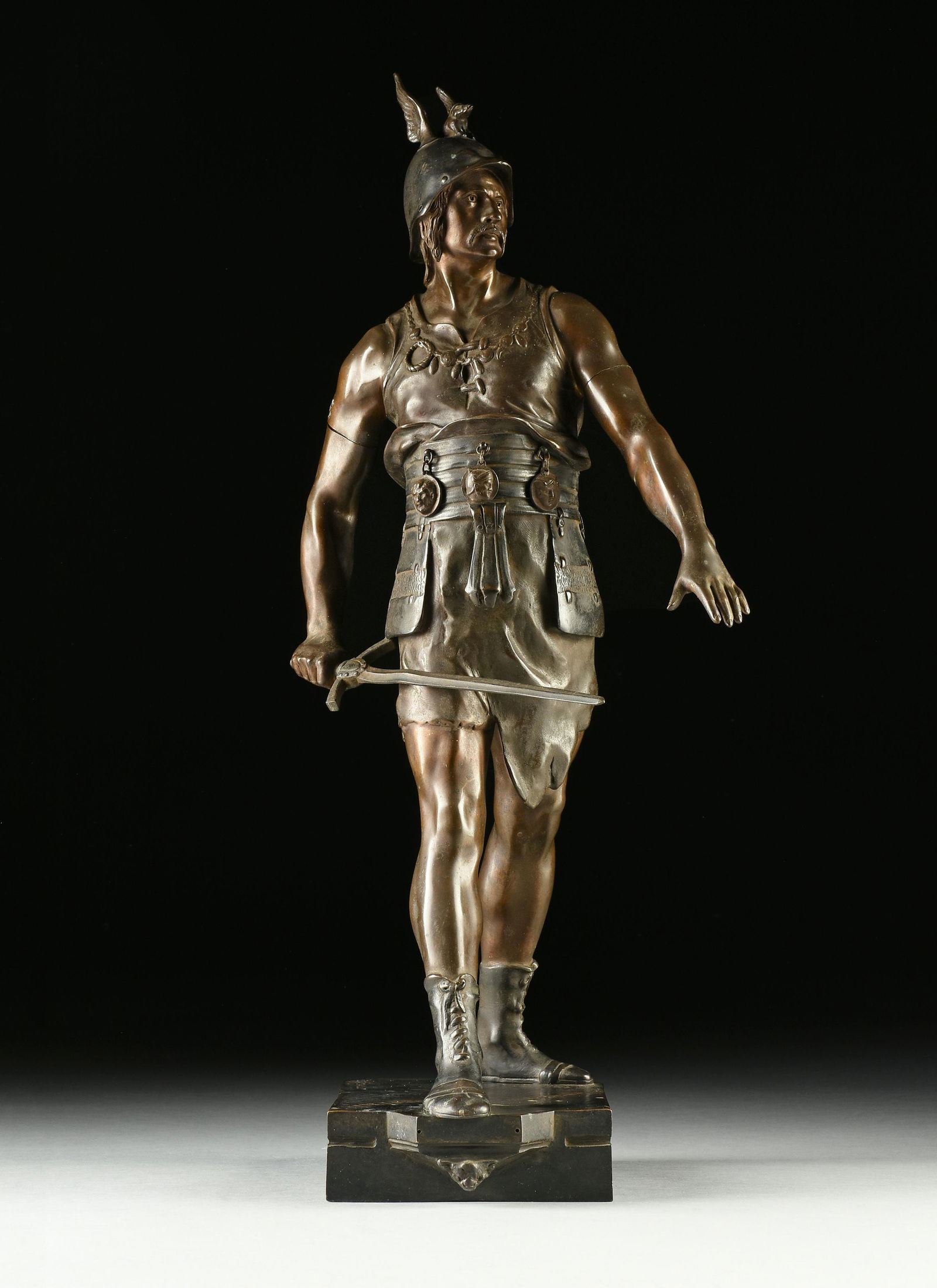EMILE LOUIS PICAULT (French 1833-1915) A SCULPTURE, "Vincere Aut Morior - Vercengetorix," 19TH/20TH  (1 of 11)