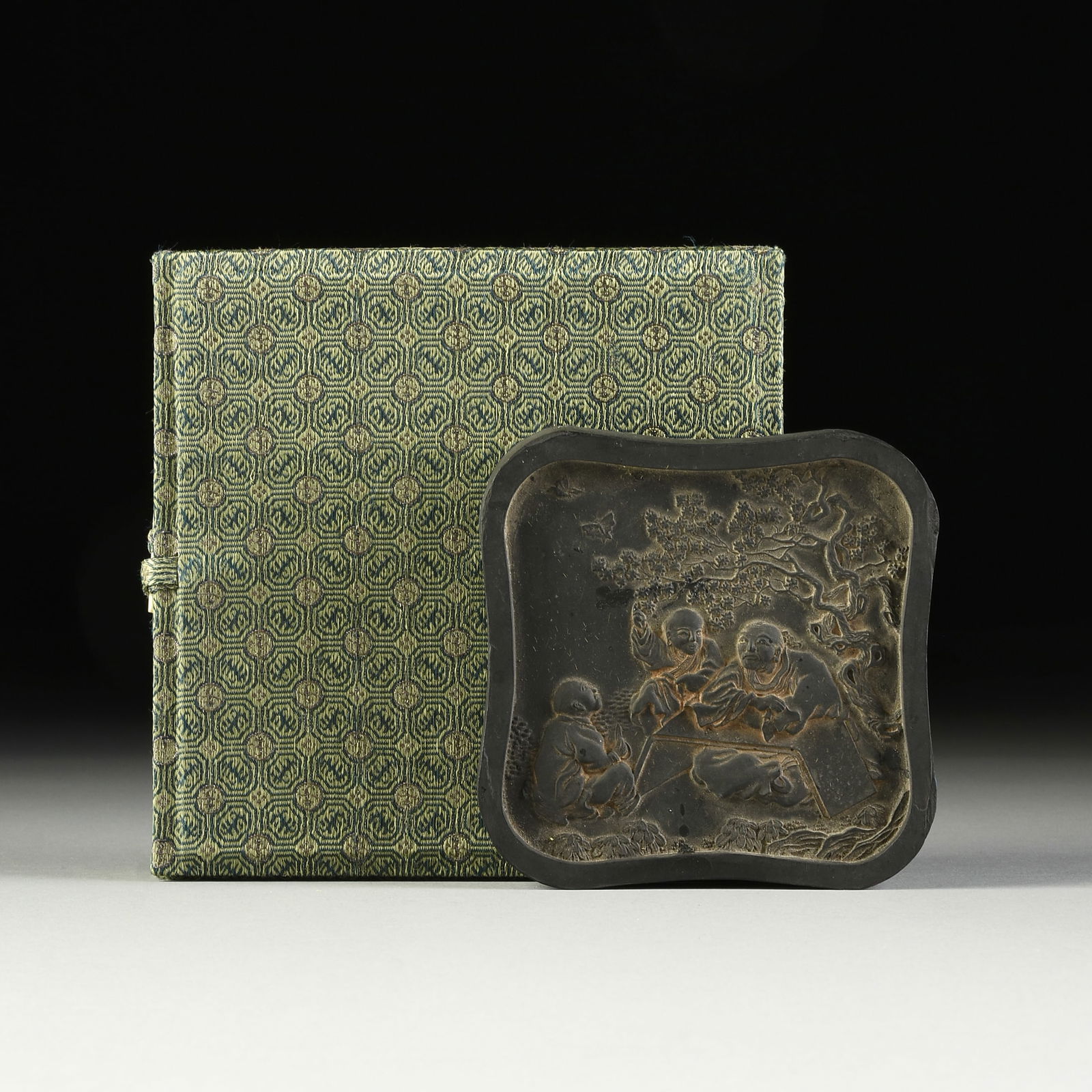 A MING DYNASTY STYLE INK CAKE, LUOHAN TEACHING DISCIPLES WITH CALLIGRAPHY POEM, CHINESE, EARLY 20TH (1 of 5)