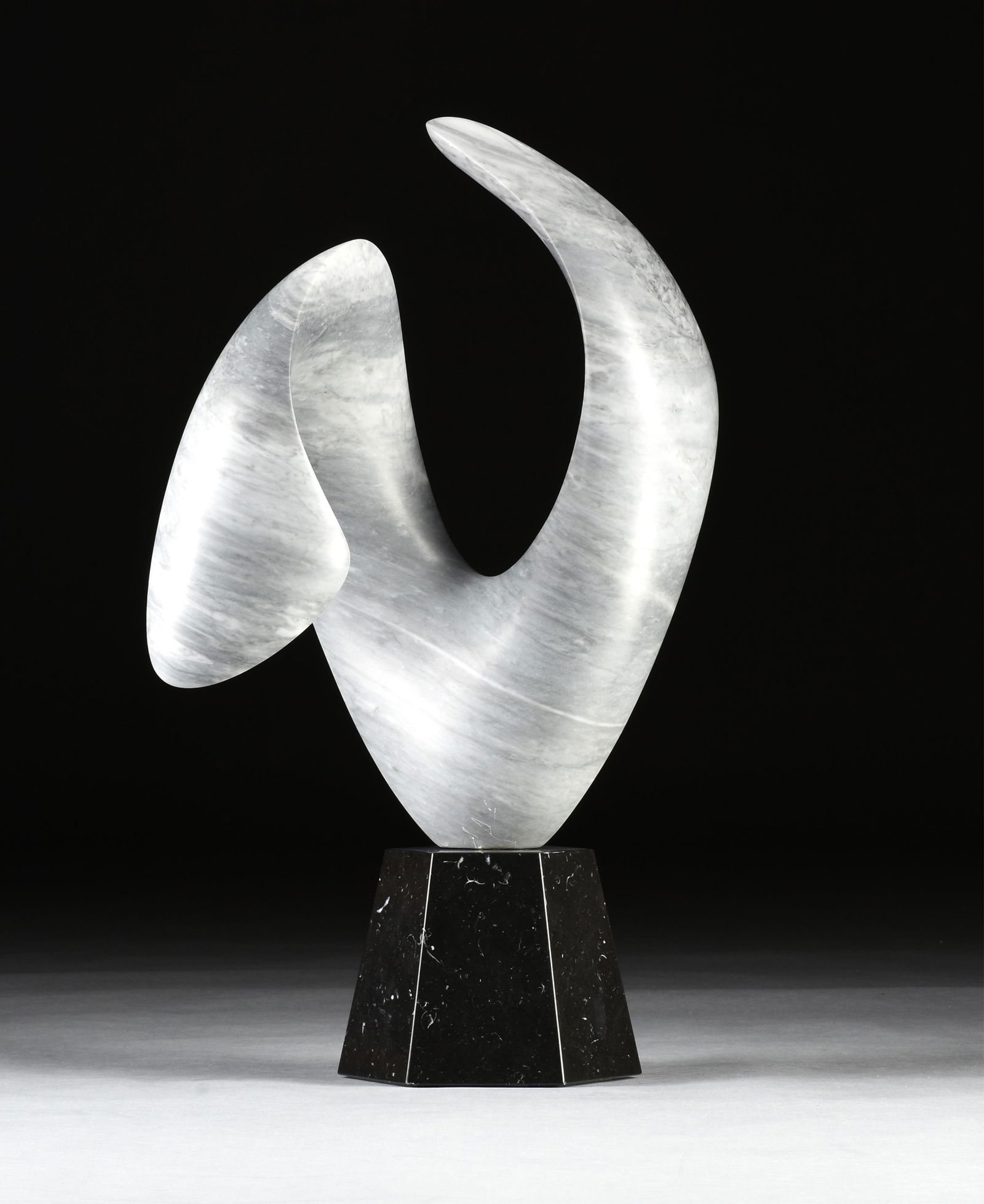 RICHARD ERDMAN (American b. 1952) "Fleurie," 2013, bardiglio marble sculpture on a hexagonal granite: RICHARD ERDMAN (American b. 1952) "Fleurie," 2013, bardiglio marble sculpture on a hexagonal granite base, signed and dated, "Erdman 2013," together with a book about the artist. Height: 34" Provenanc