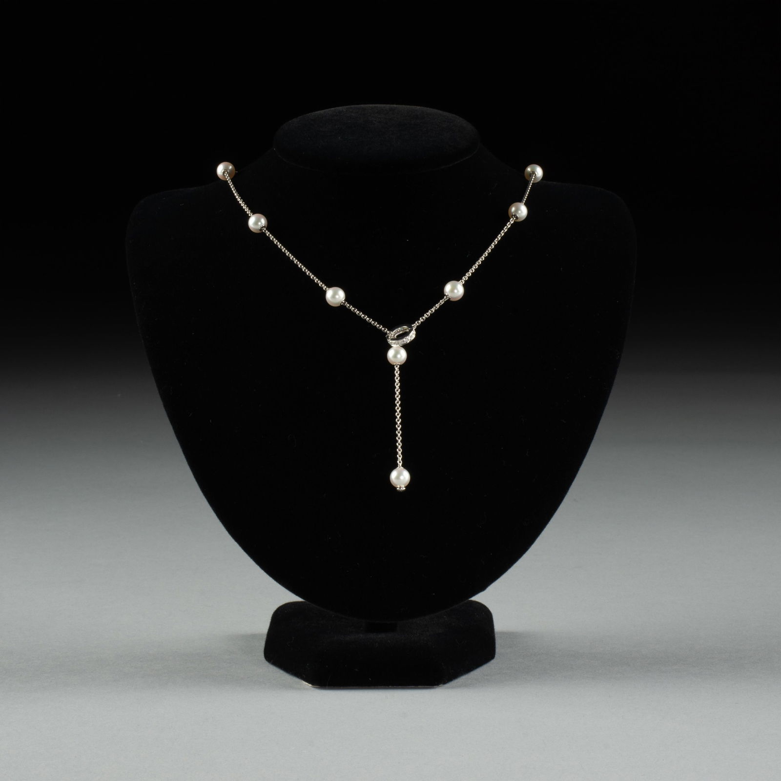 A MIKIMOTO 18K WHITE GOLD, PEARL, AND DIAMOND LARIAT NECKLACE, JAPANESE, 21ST CENTURY an 18K white (1 of 4)