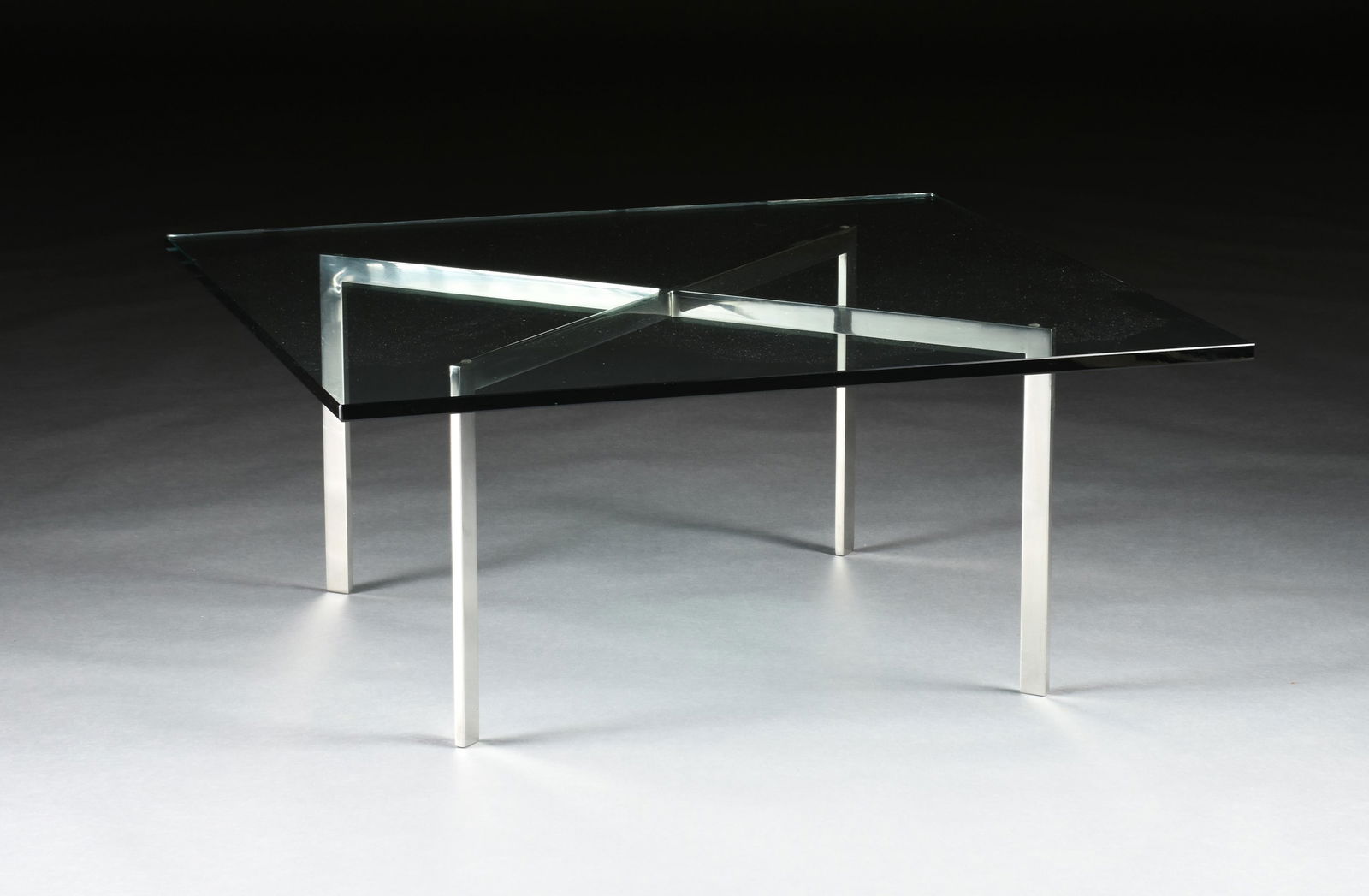 A MID-CENTURY MODERN CHROME AND GLASS COFFEE TABLE, 20TH CENTURY, chrome table base with square (1 of 1)