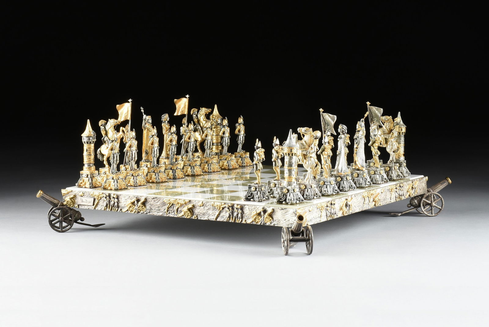 PIERO BENZONI (Italian b. 1938) A NAPOLEONIC CHESS SET, CIRCA 1990s, (1 of 11)