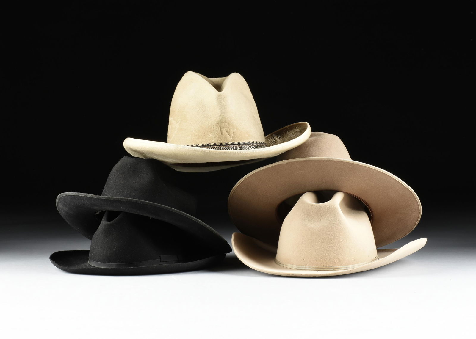 FIVE COWBOY HATS, INCLUDING ONE RANCHEROS VISITADORES STETSON DECORATED BY JOE DE YONG, AMERICAN, (1 of 15)