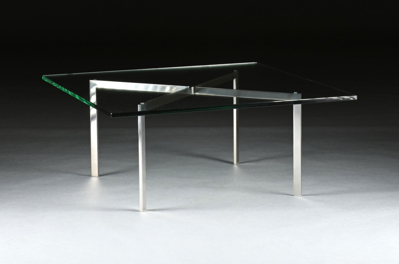 LUDWIG MIES VAN DER ROHE (German/American 1886-1969) A KNOLL "Barcelona" COFFEE TABLE, LATE 20TH (1 of 1)