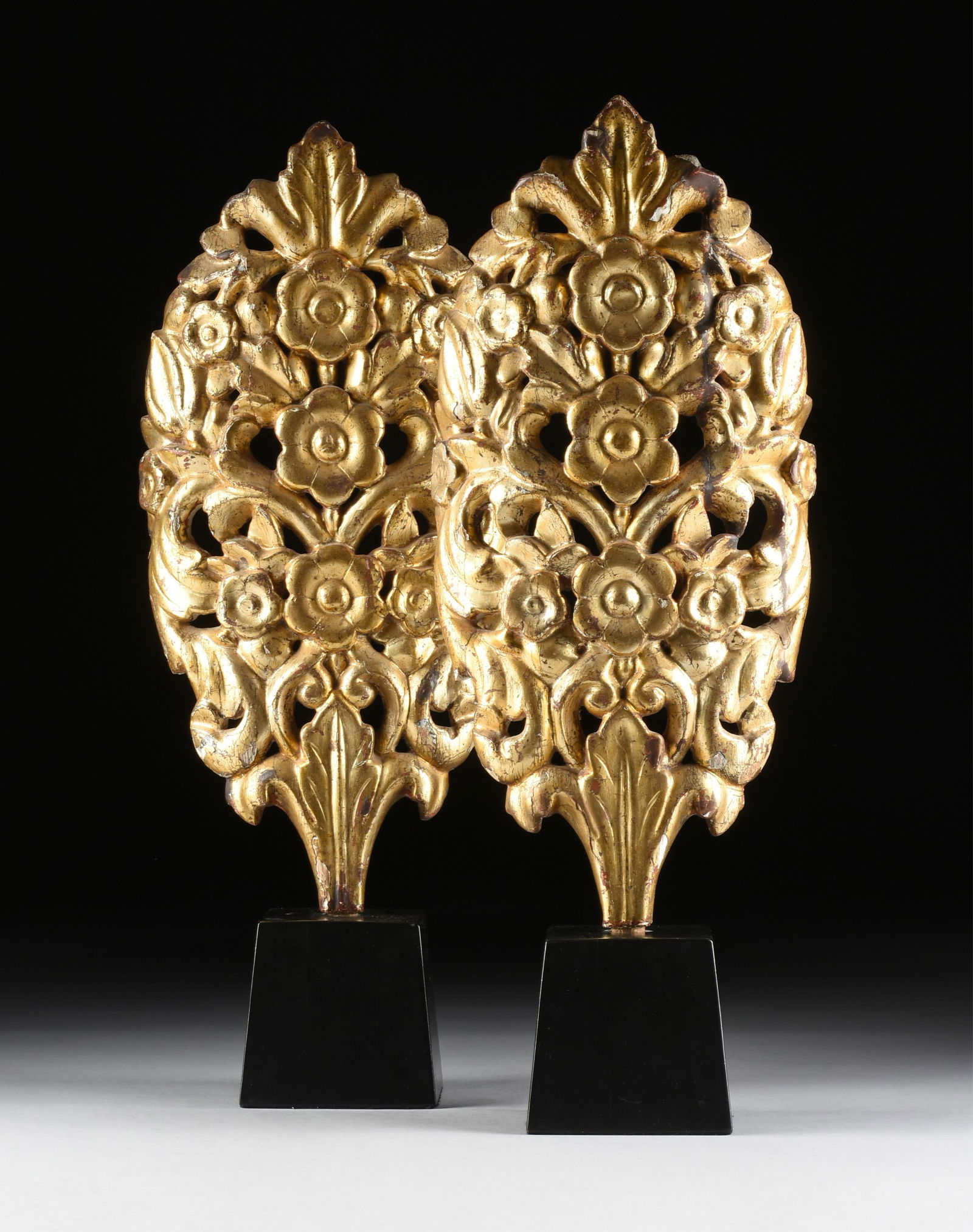 A PAIR OF WALL SCONCES, EUROPEAN, MID 19TH CENTURY, (1 of 5)