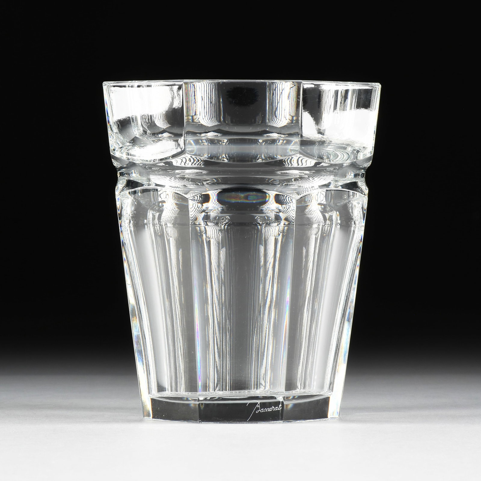 A BACCARAT Harcourt-Versailles CRYSTAL VASE, FRENCH, 20TH CENTURY, (1 of 4)