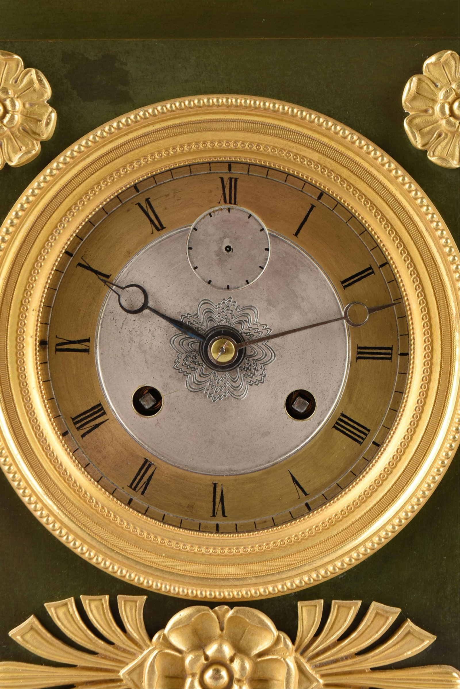 A NEOCLASSICAL BRONZE ORMOLU MANTEL CLOCK, 1820s, - 4