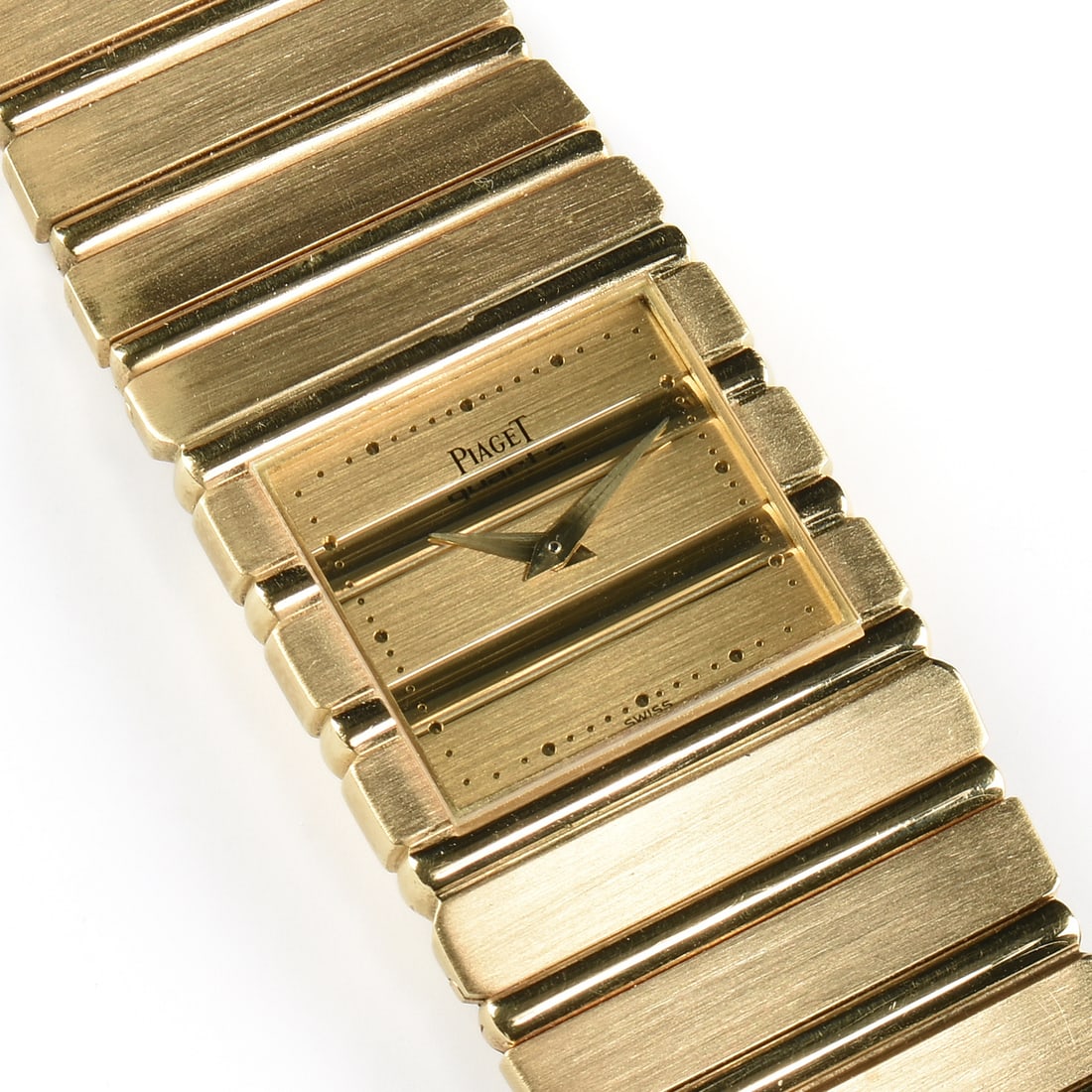A PIAGET 18K GOLD POLO WATCH, SWISS, 20TH CENTURY, (1 of 8)