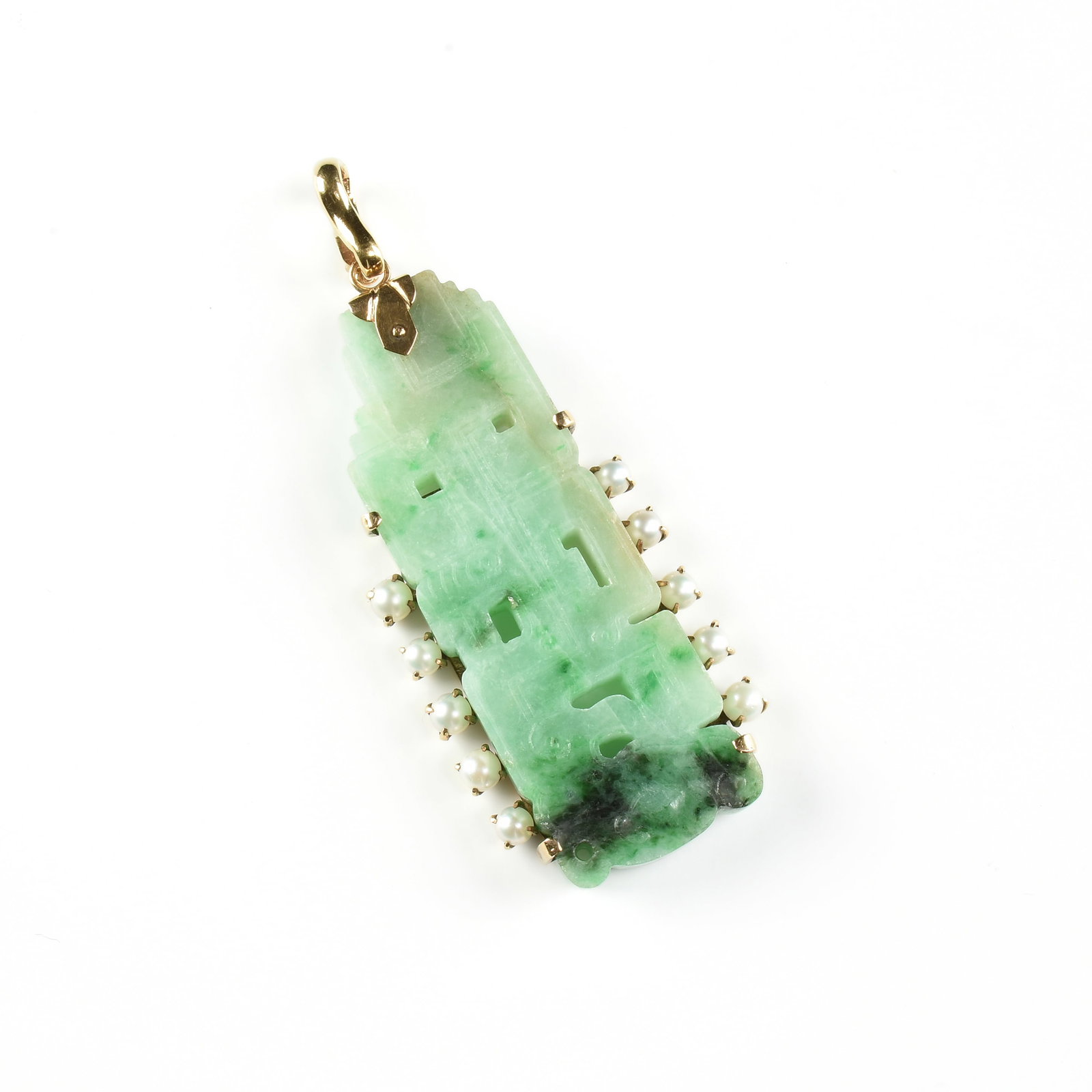 A 14K GOLD, JADE, AND PEARL PENDANT, (1 of 2)