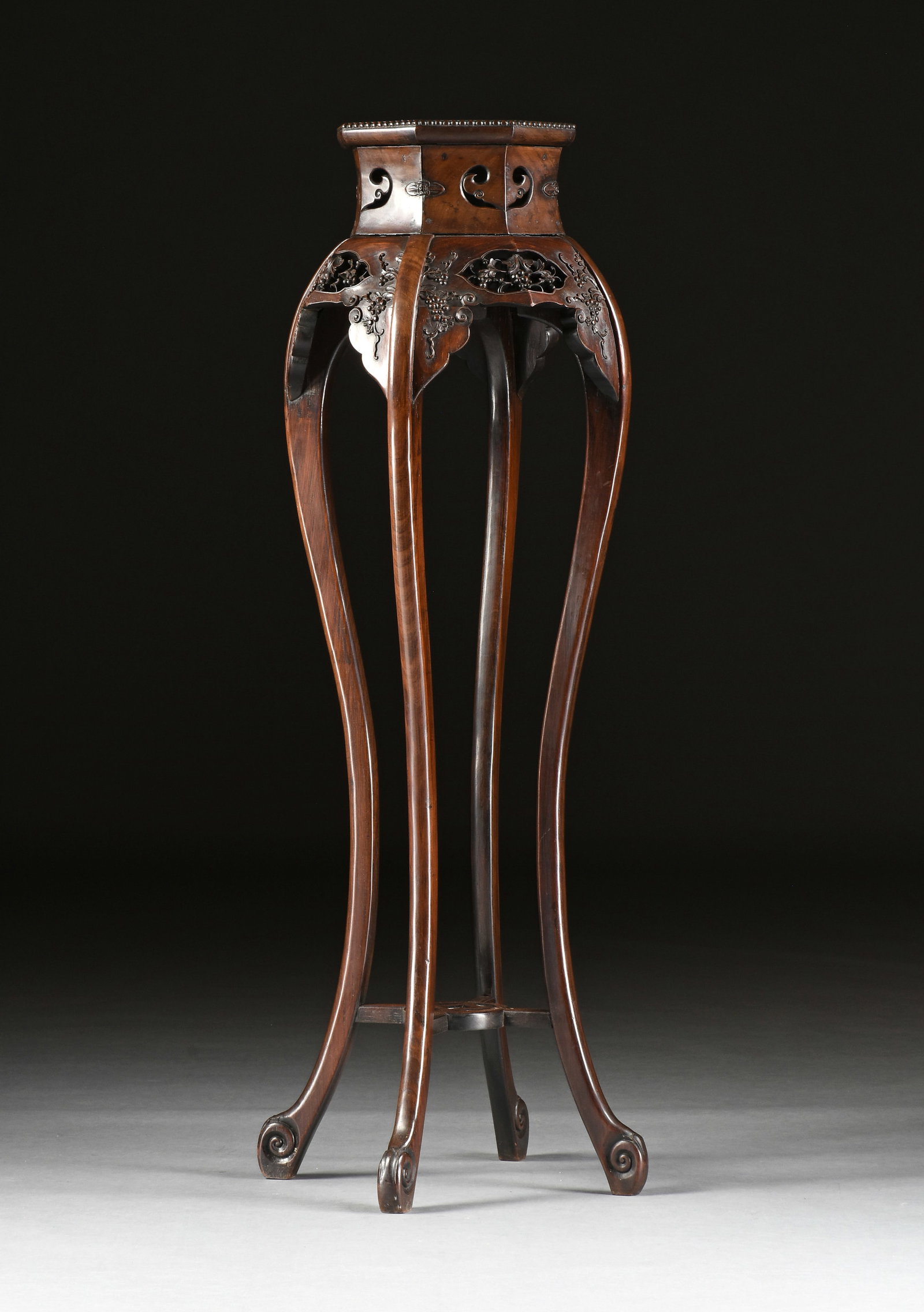 A TALL WOODEN PLANT STAND, CHINESE EXPORT, 20TH CENTURY, (1 of 3)