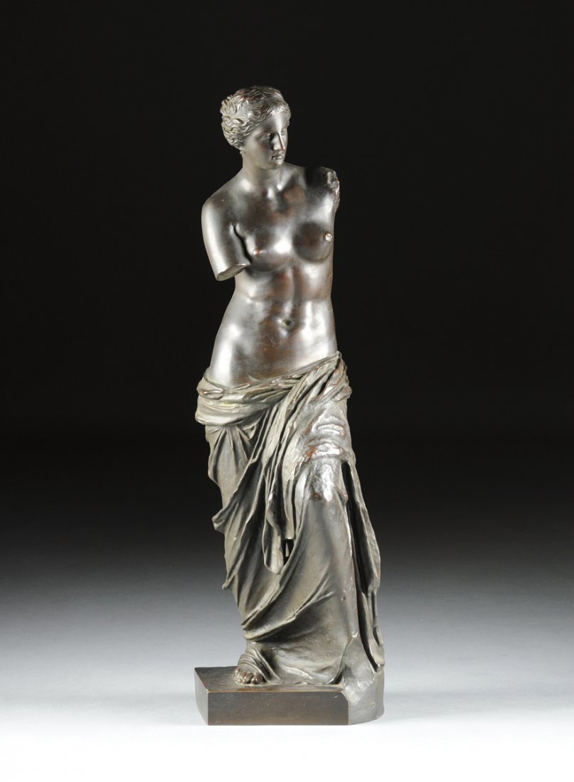 A FRENCH PATINATED BRONZE VENUS DE MILO, AFTER THE: A FRENCH PATINATED BRONZE VENUS DE MILO, AFTER THE ANTIQUE, LATE 19TH/EARLY 20TH CENTURY, impressed on base "REDTION A. VETUS." Height: 40"