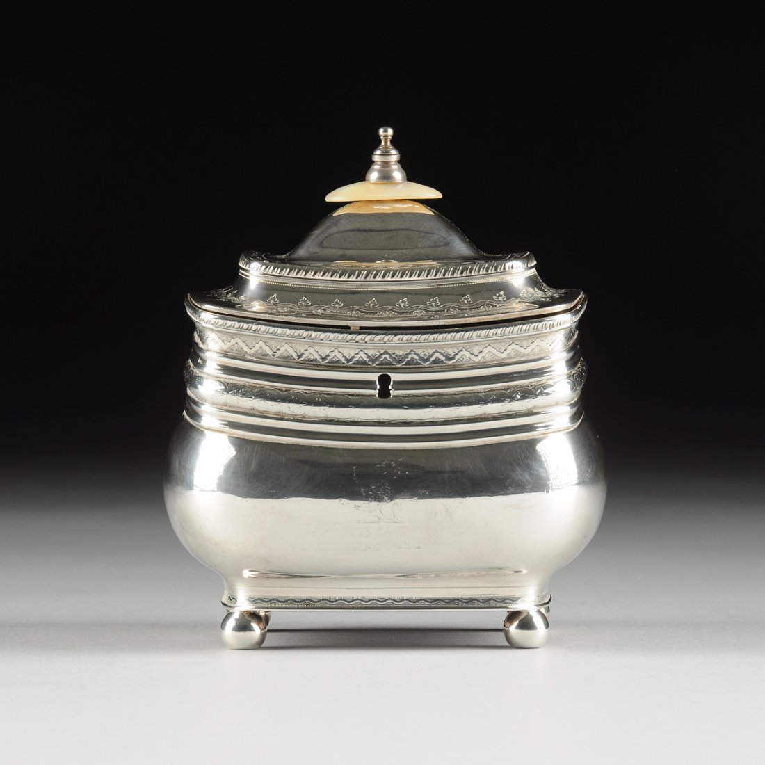 A GEORGE III STERLING SILVER TEA CADDY, HALLMARKED, (1 of 10)