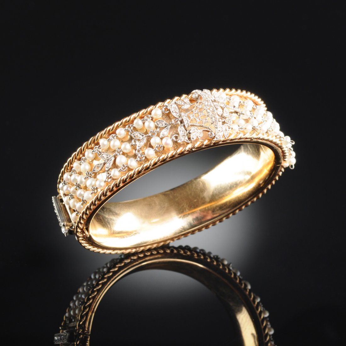 A 14K YELLOW GOLD, PEARL, AND DIAMOND LADY'S BANGLE (1 of 8)