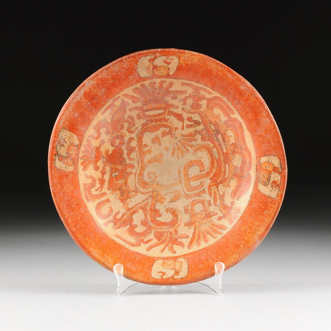 A FINE PRE-COLUMBIAN POTTERY PLATE, MAYAN, LATE CLASSIC (1 of 9)