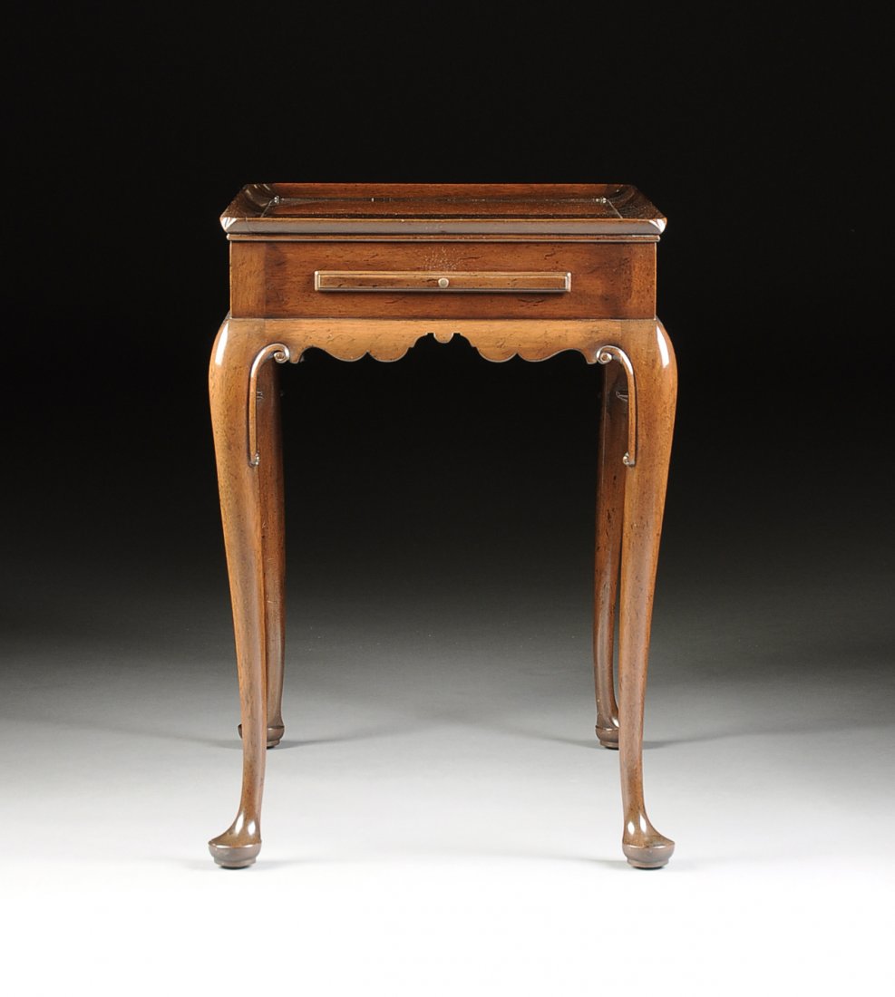 A VINTAGE KITTINGER QUEEN ANNE STYLE WALNUT TRAY-TOP (1 of 10)