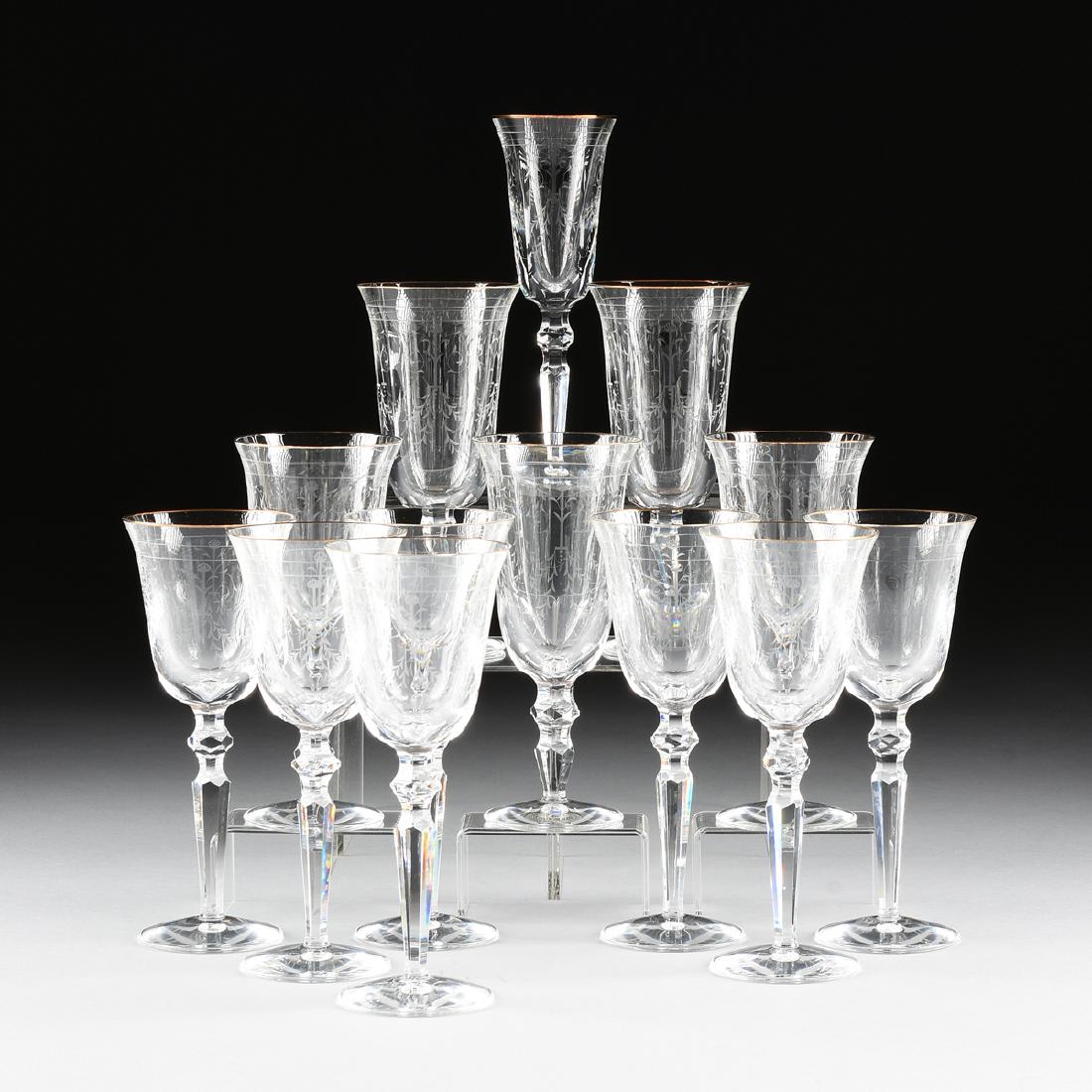 A SET OF THIRTEEN WATERFORD CHARLEMONT PATTERN ETCHED (1 of 8)