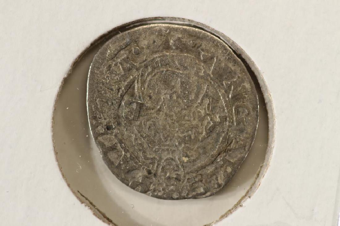 CIRCA 1526-64 HUNGARY SILVER DENAR FERDINAND I ERA: HOLY ROMAN EMPIRE AR DENAR DEPICTING THE HUNGARIAN COAT OF ARMS WITH MADONNA AND CHILD VERSO.