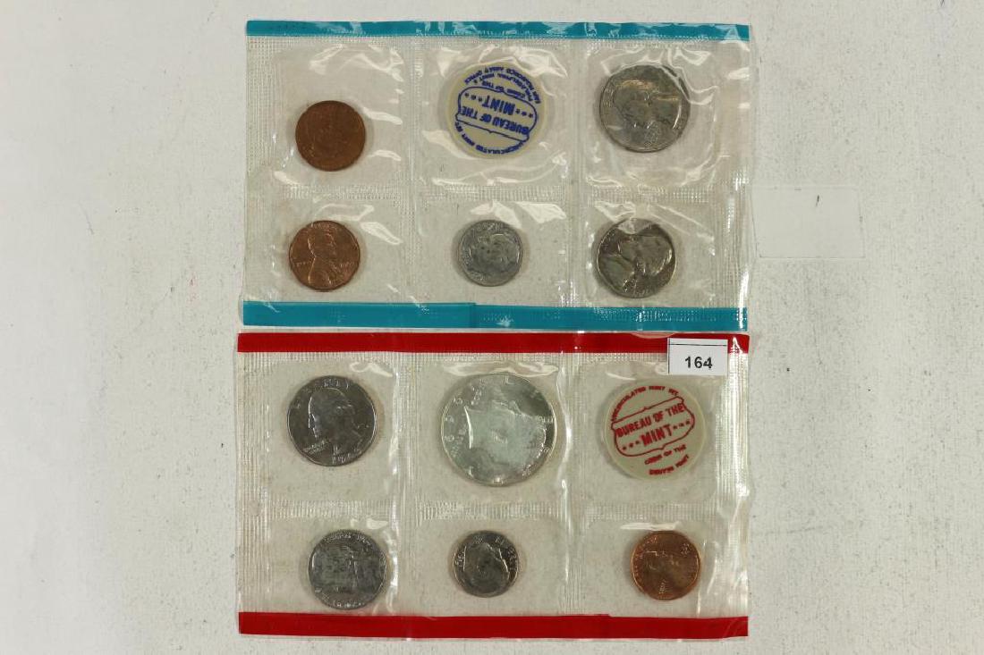 1969 US MINT SET (UNC) P/D/S (WITH NO ENVELOPE) (1 of 2)