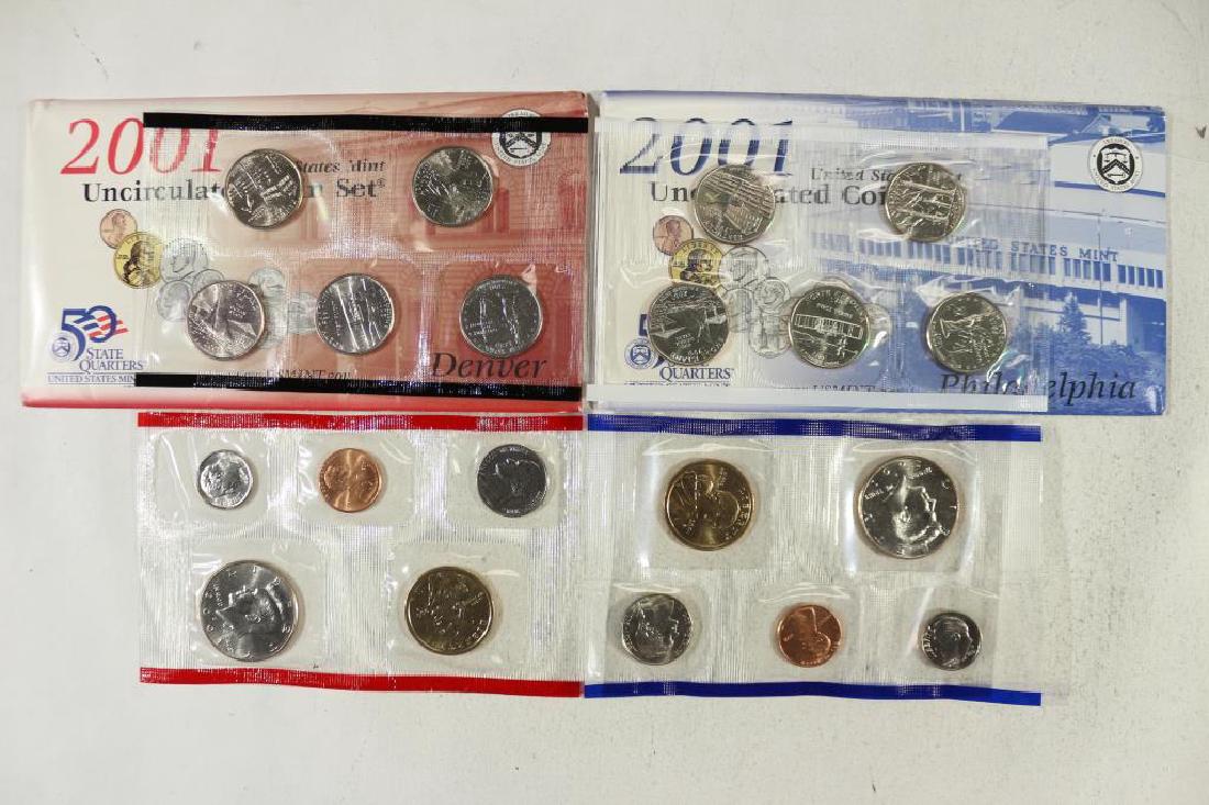 2001 US MINT SET (UNC) P/D (WITH ENVELOPE) (1 of 2)