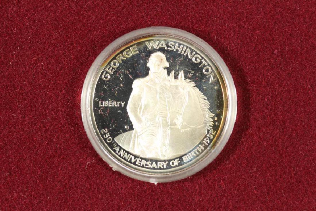 1982-S GEORGE WASHINGTON SILVER COMMEMORATIVE (1 of 3)