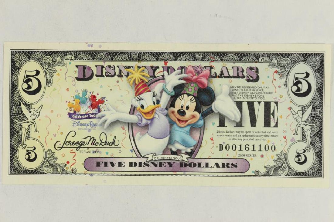 2009 SERIES $5 DISNEY DOLLARS CRISP UNC (1 of 2)