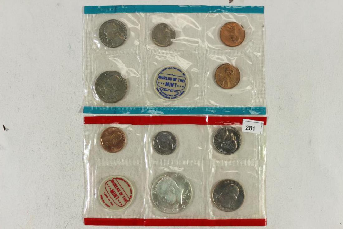 1969 US MINT SET (UNC) P/D/S (WITH NO ENVELOPE) (1 of 2)